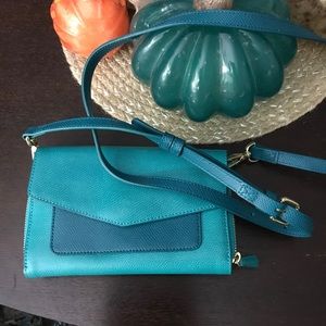 Vera Bradley leather clutch/crossbody wallet